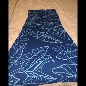 Simply Sisters strapless dress